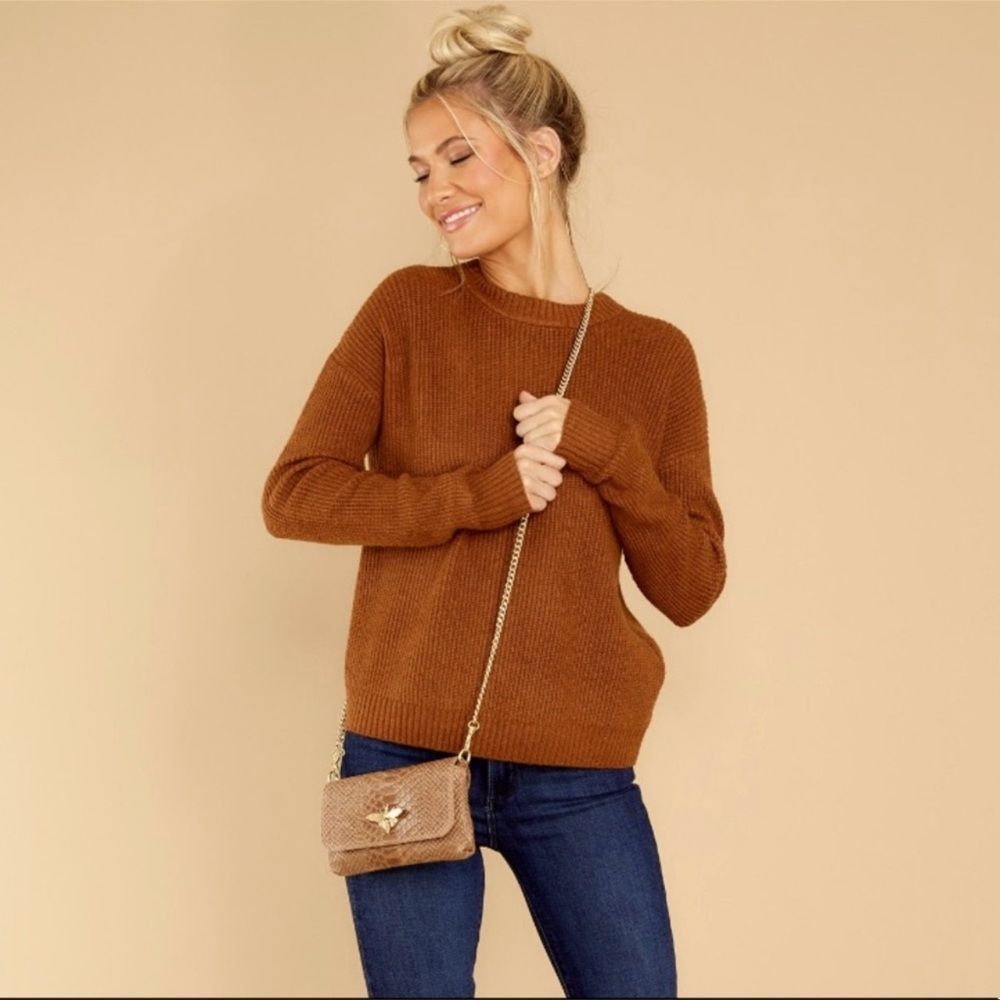 Fable brown top.